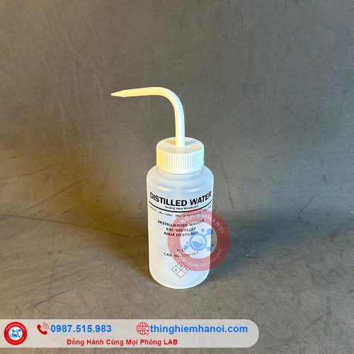 bình tia nhựa nhãn distilled water 500ml