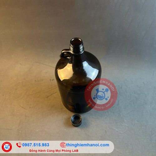 bán chai thuỷ tinh nâu có quai 4000ml